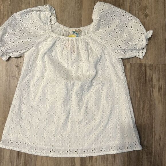NWT Hayden Girls Sweet White Eyelet Top Sz Med Flower Cotton Boho Puff Sleeve - Picture 2 of 10